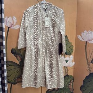 Elegant Beige Tuckernuck Patterned Women's Dress